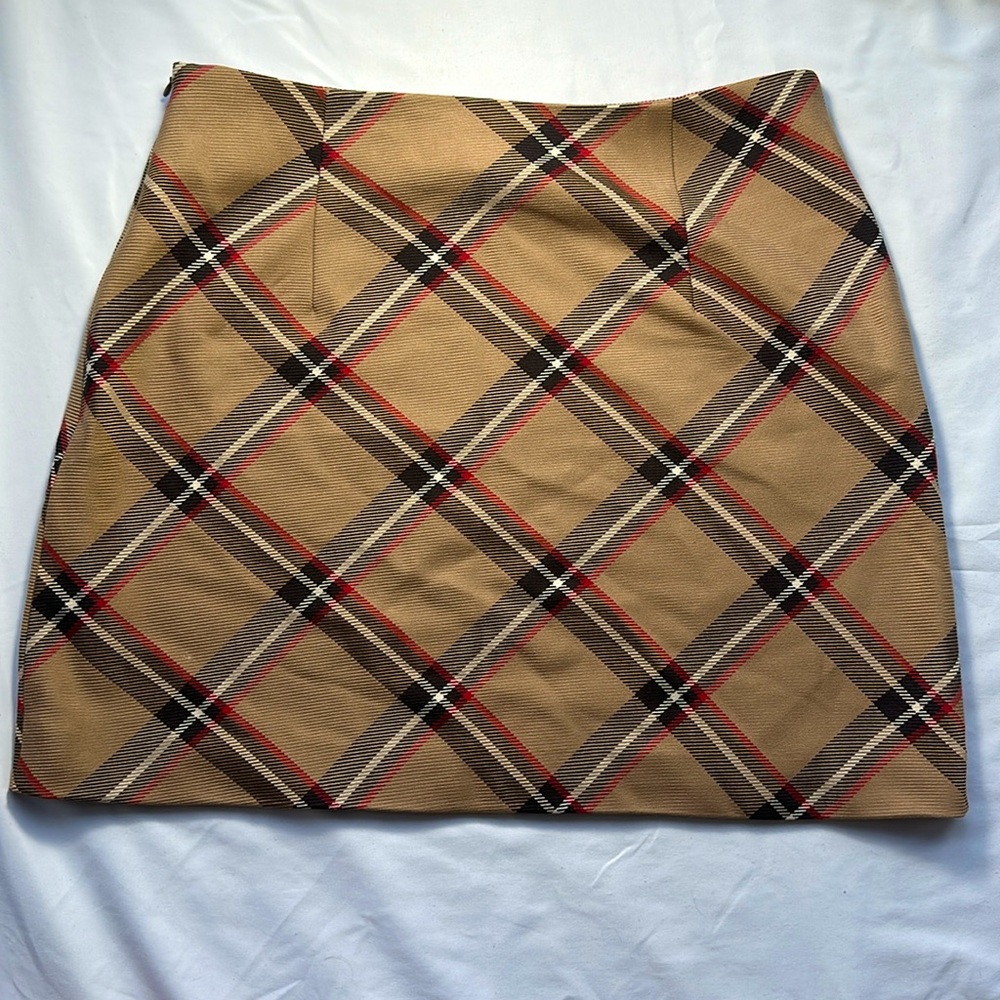 Plaid HM skirt - Sz 10